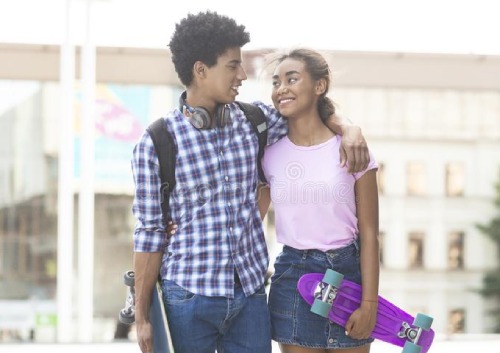 teenager-dating-walking-together